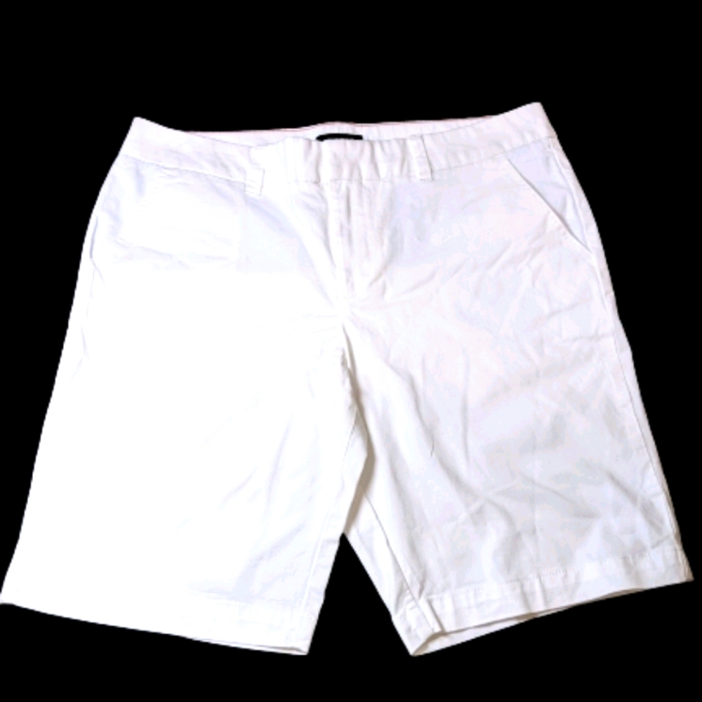 Tommy Hilfiger women's size 12 white shorts